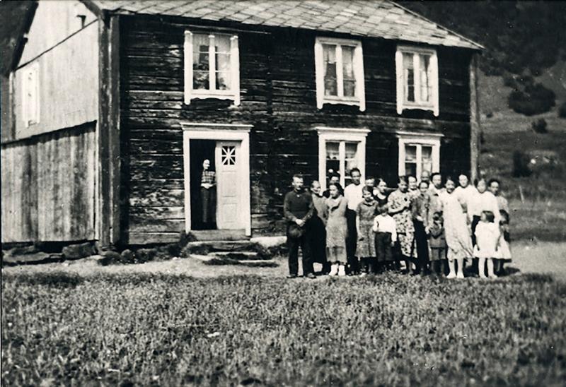 Huset som Bjørn Harald Larsen bodde i som toåring, ble kalt for dødens hus.