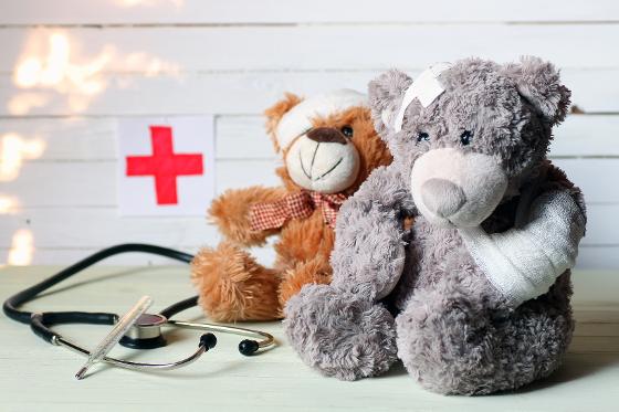 18272461-toy-teddy-doctor.jpg