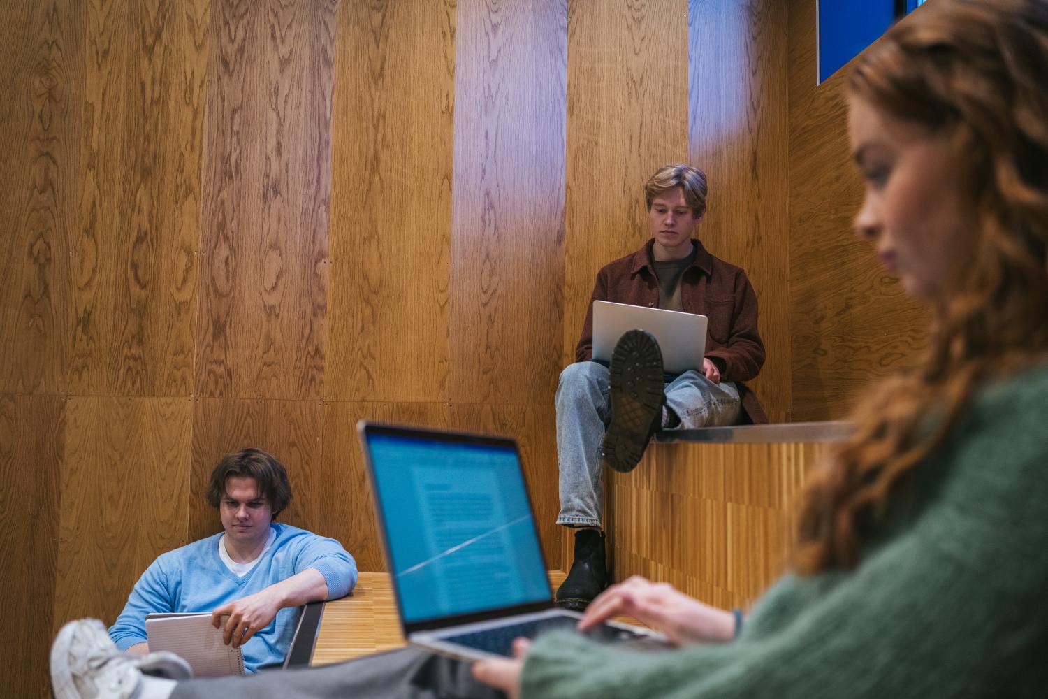 Studenter i auditorium.