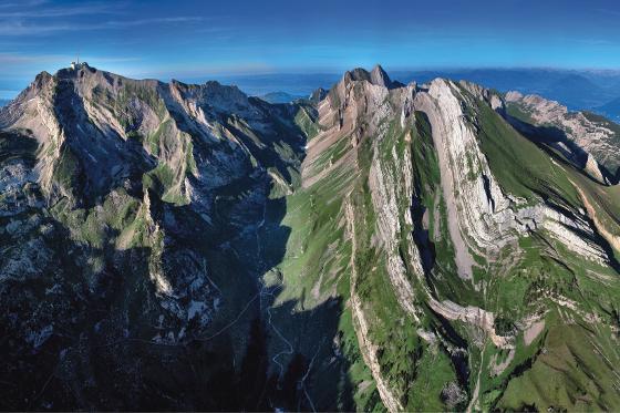 Illustrasjonsbilde for Geology of the Alps - a general view from the air (Public lecture)