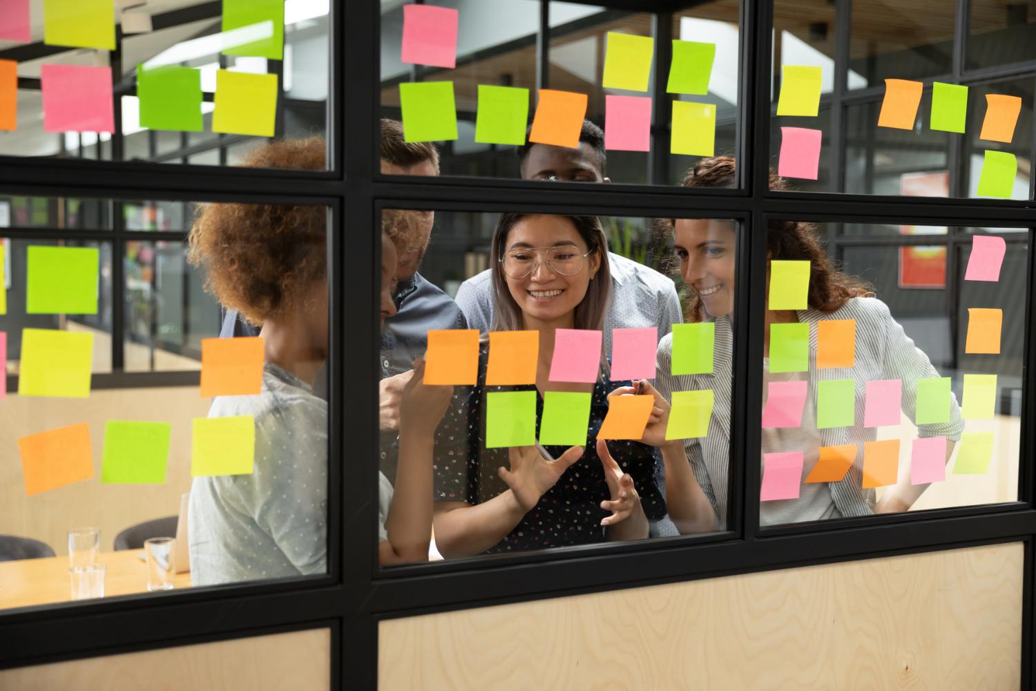 Illustrasjons-/bannerbilde for Hvordan fremme kollegial l&aelig;ring i h&oslash;yere utdanning - Nettbasert workshop for EUGLOH-fellesskapet / Fostering Peer Learning in Higher Education - Online Workshop for the EUGLOH Community