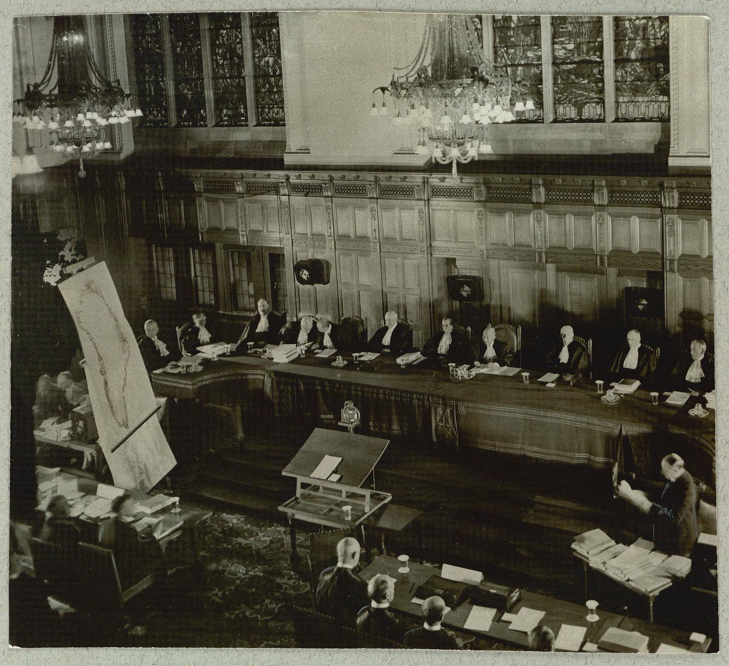 Illustrasjons-/bannerbilde for Greenlandic maneuvers in the Hague? Revisiting the case of Norway vs Denmark over Greenland